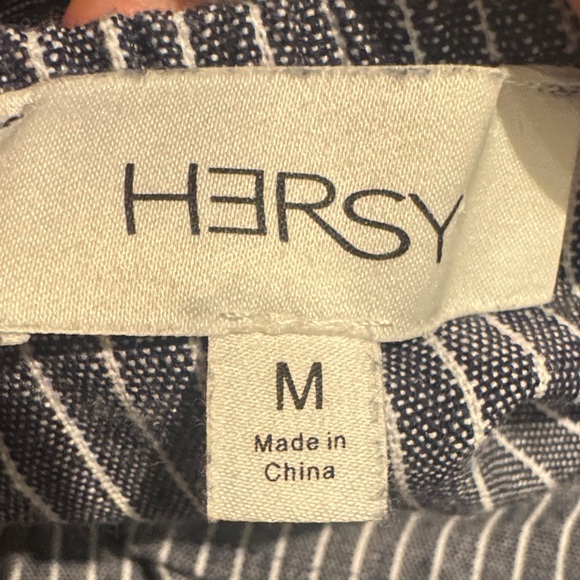 Striped Sleeveless Button-Down Dress - Picture 3 of 5